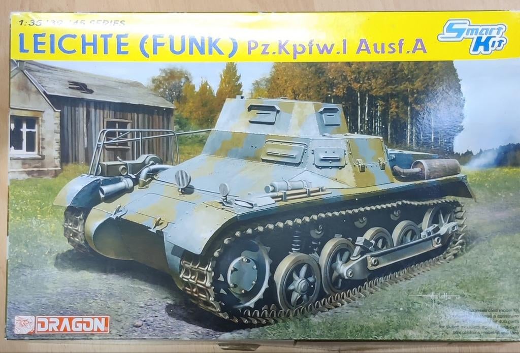 Leichte (Funk) PzKpfw Dragon, Hobby & Loisirs créatifs, Modélisme | Voitures & Véhicules, Enlèvement ou Envoi, Comme neuf