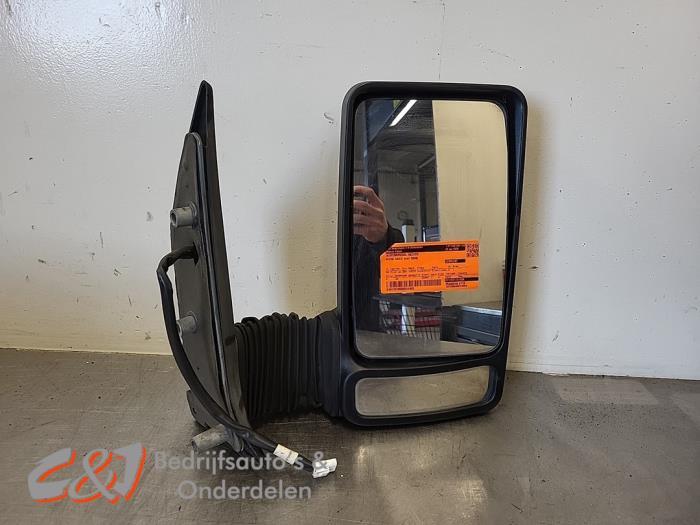Rétroviseur extérieur droit d'un Iveco Daily, -, 3 mois de garantie, Utilisé, Autres marques automobiles