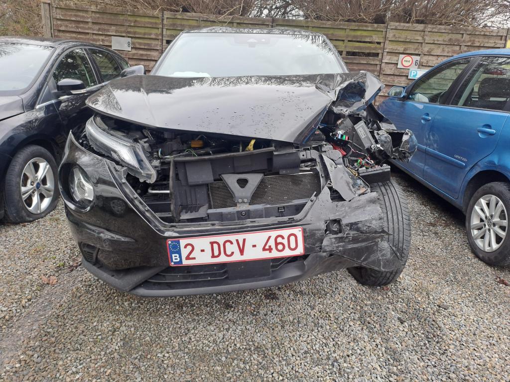 Nissan Juke accidenté, Autos, Nissan, Achat, Noir, Automatique, 84 kW