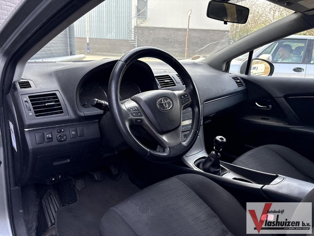 Toyota Avensis 2.0 D-4D Comfort | Climate | Cruise |, Autos, Achat, Avensis, Entreprise, Boîte manuelle