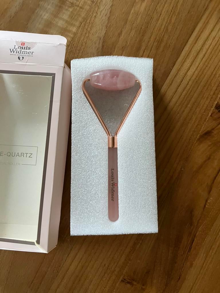 Gezichtsroller rozenkwarts, Handtassen en Accessoires, Ophalen of Verzenden, Nieuw