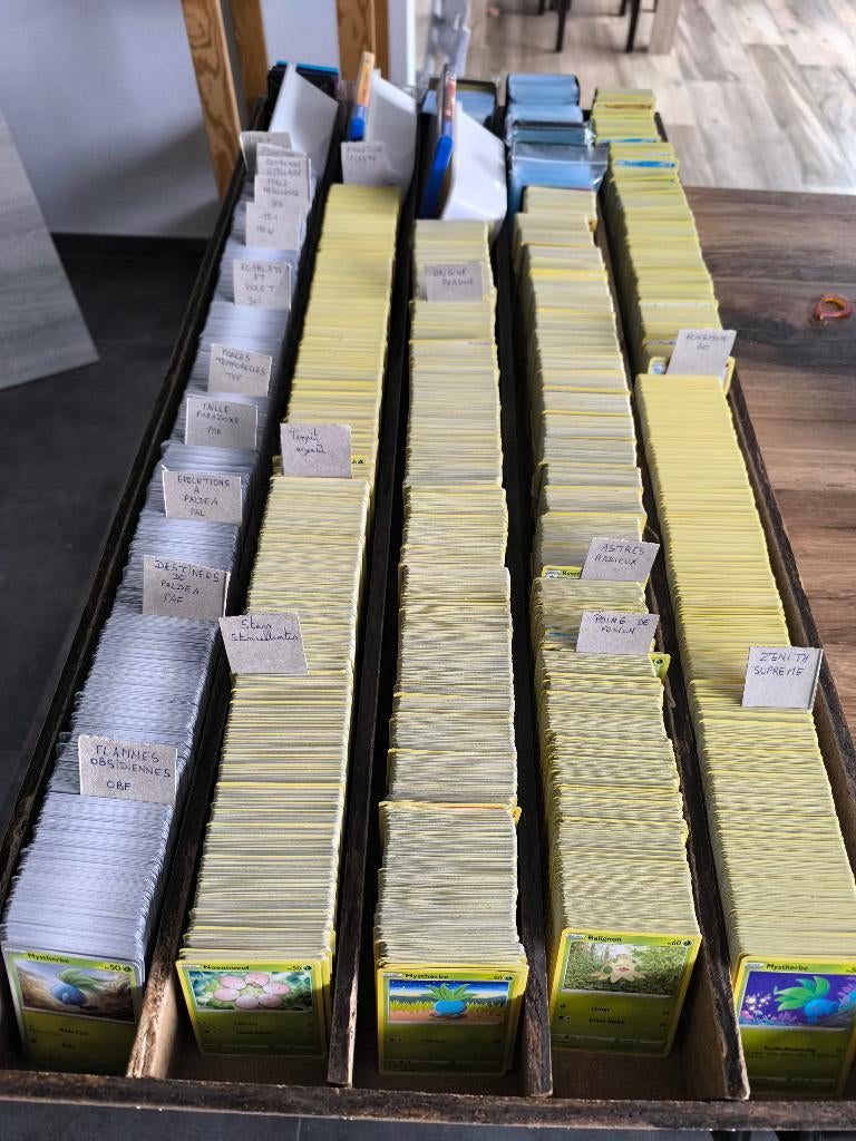 Cartes pokémon séries épée bouclier et écarlate violet, Enlèvement ou Envoi, Comme neuf, Cartes en vrac, Foil