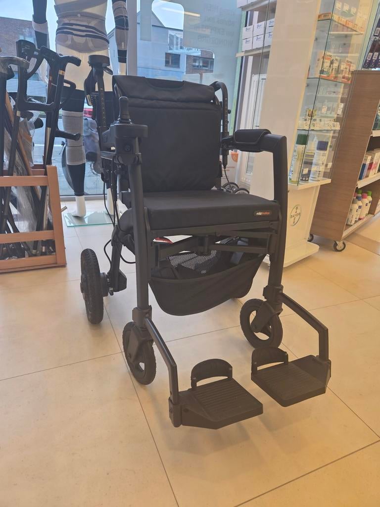 Toonzaalmodel. Rolzmotion electric 3 in 1, Diversen, Rolstoelen, Ophalen