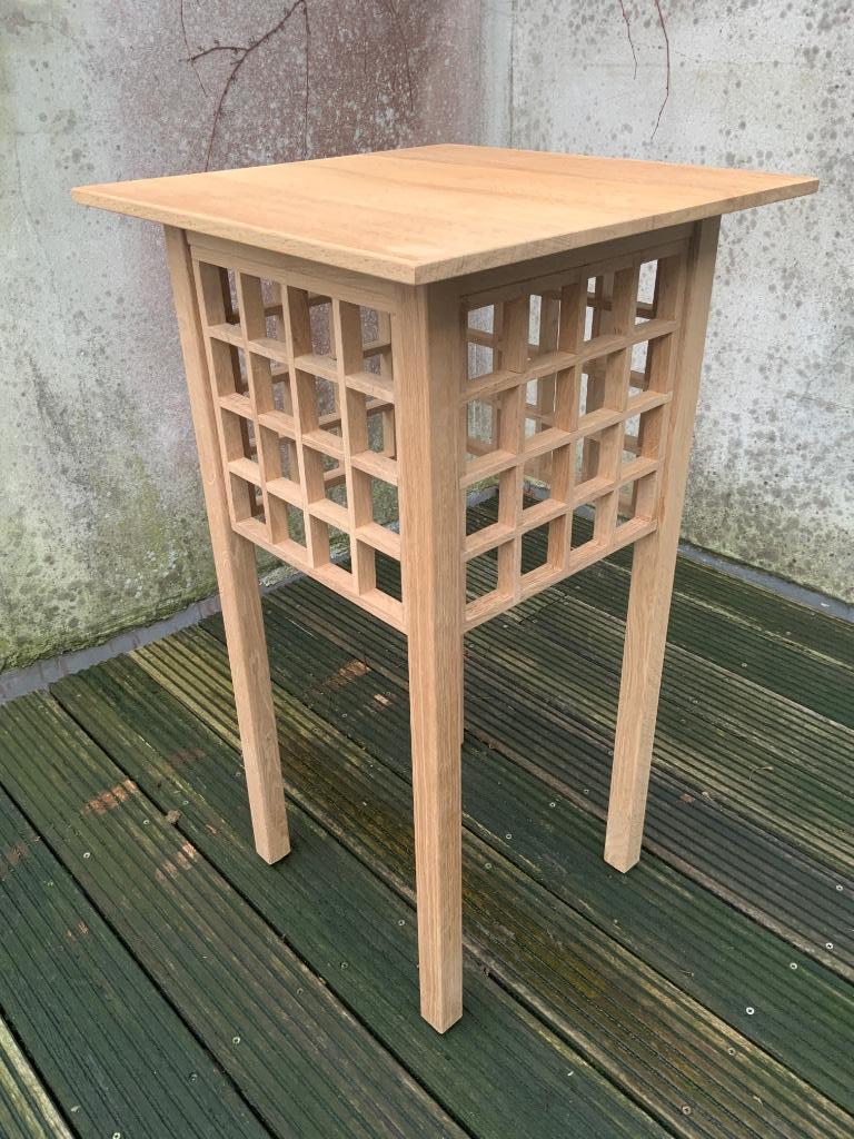 Table en chêne dans le style de Josef Hoffmann, Antiquités & Art, Enlèvement ou Envoi