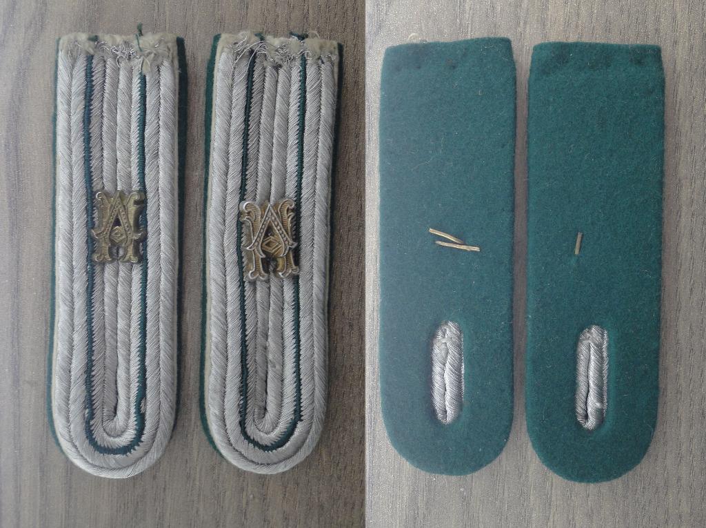 épaulettes Heeresverwaltung, Collections, Envoi, Armée de terre, Emblème ou Badge