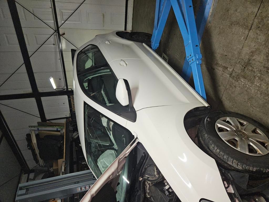 Polo 2010 1,6 170mkl pour pièce., Particulier, Achat, Polo