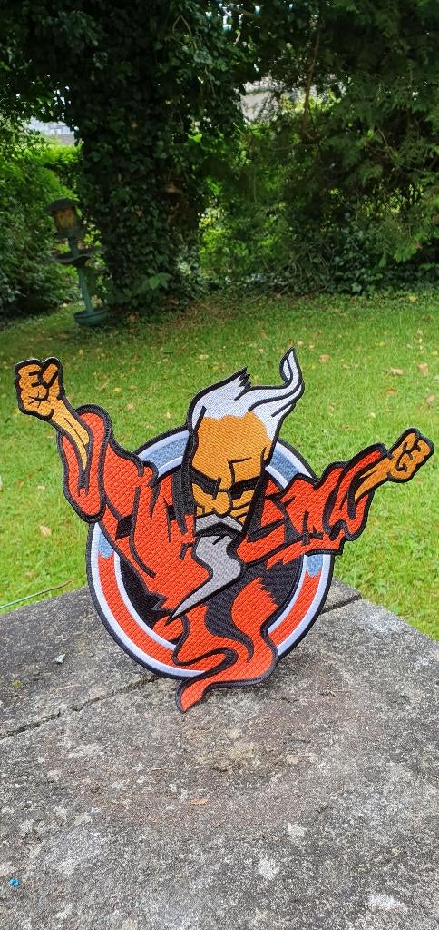 Grand écusson brodé Thunderdome, Collections, Enlèvement ou Envoi, Neuf, Autres types