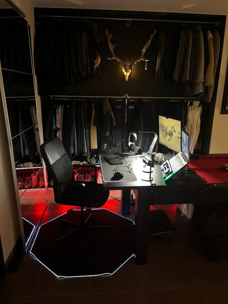 Chaise de Bureau + Tapis, Maison & Meubles, Chaises de bureau, Comme neuf, Chaise de bureau, Enlèvement