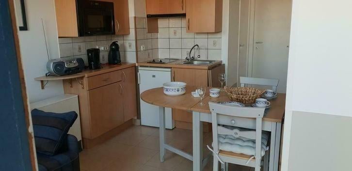 TE HUUR STUDIO AAN ZEE  NIEUWPOORT/BAD VOOR  2 PERS., Appartement, Overige, Tv, Eigenaar