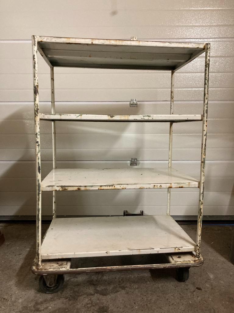 Industrieel Rek (op wielen), Ophalen, Gebruikt