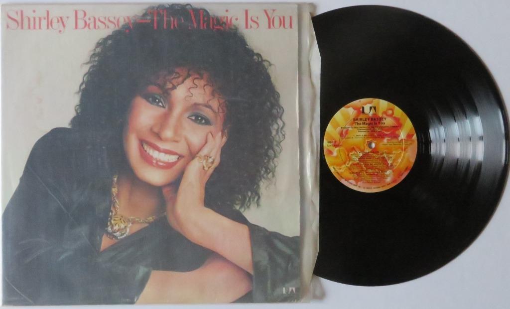 Shirley Bassey - The magic is you. Lp, Ophalen of Verzenden, Gebruikt, 12 inch