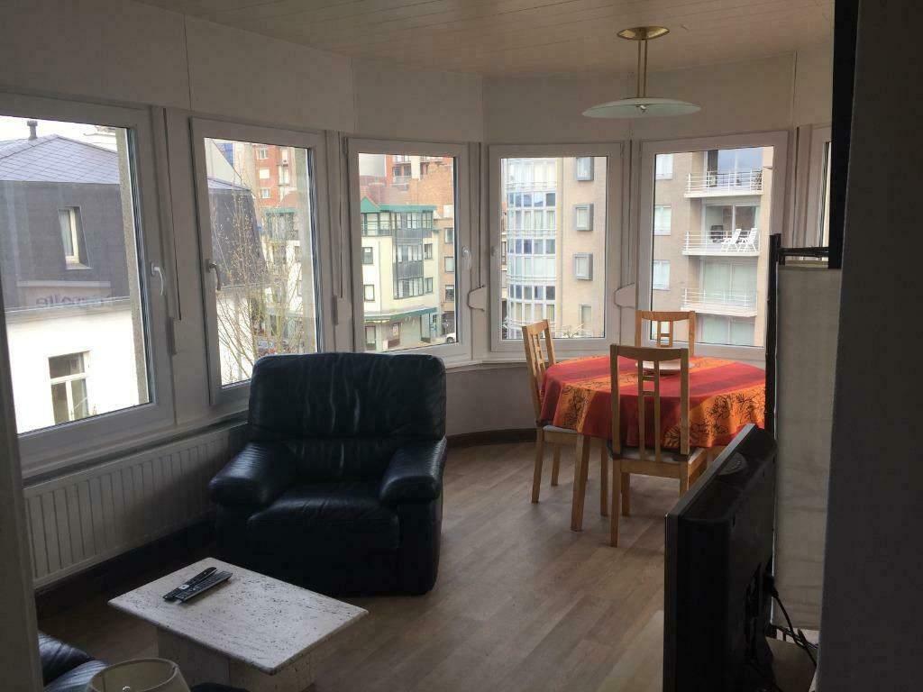Appartement ensoleillé à 50m de la mer - De Panne, Vacances, Maisons de vacances | Belgique, Anvers et Flandres, Appartement, Village