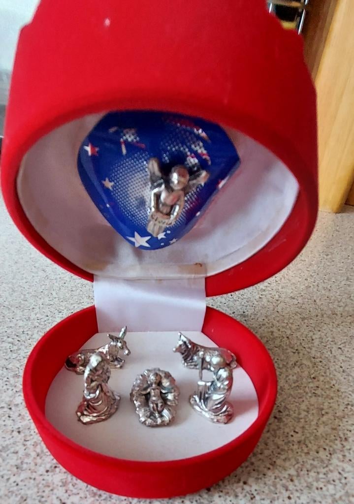 Crèche, Collections, Enlèvement ou Envoi