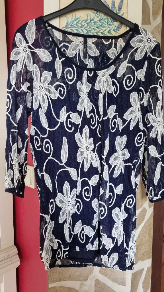 Tunique 2 pièces, bordeaux "dentelle" crème neuf TM ou 38, Vêtements | Femmes, Neuf, Jessica, Taille 38/40 (M), Bleu