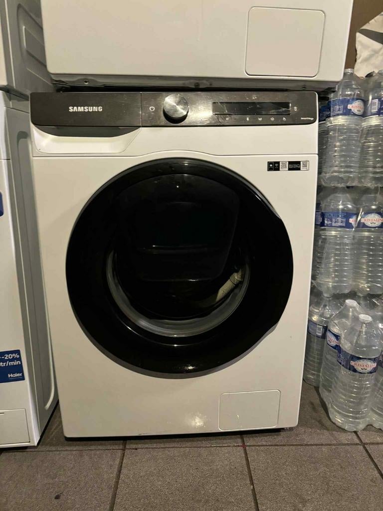 La machine à laver Samsung fonctionne parfaitement. 9 kg, Electroménager, Lave-linge, Enlèvement ou Envoi, Comme neuf