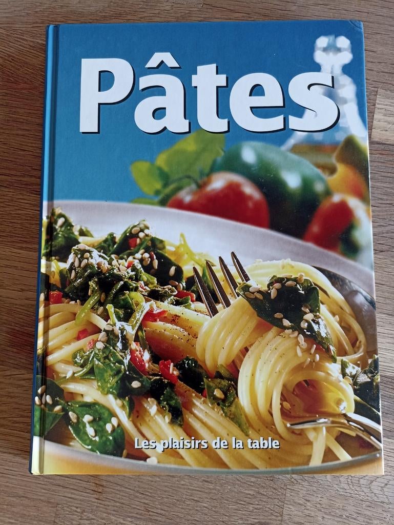 Pâtes Les plaisirs de la table, Livres, Enlèvement ou Envoi, Comme neuf