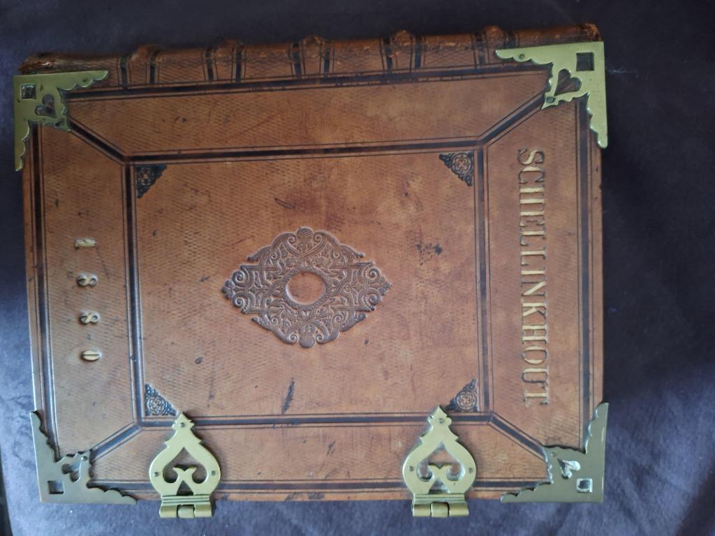 ANtieke Bijbel  Schellinckhout leder 1880, Antiek en Kunst, Ophalen of Verzenden
