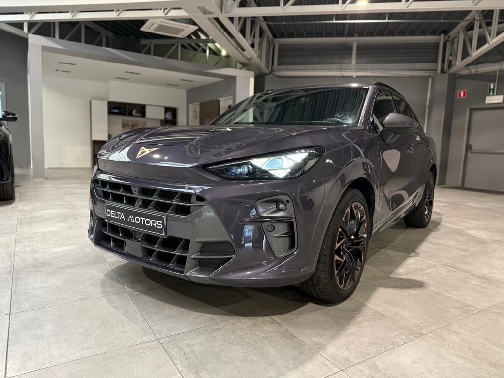 Cupra Terramar - plug-in Hybride - 5.000 kms!!, Auto's, Automaat, 4 cilinders, Alcantara, Zwart