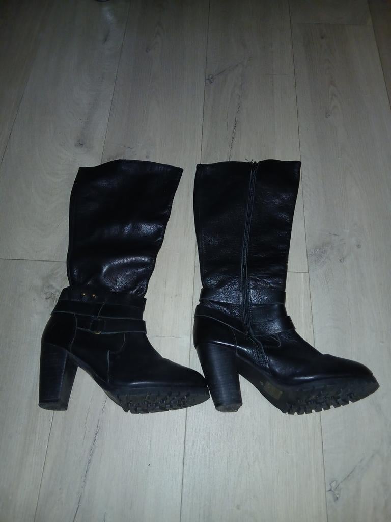 Une paire de bottes  pointure 39 a vendre, Ophalen