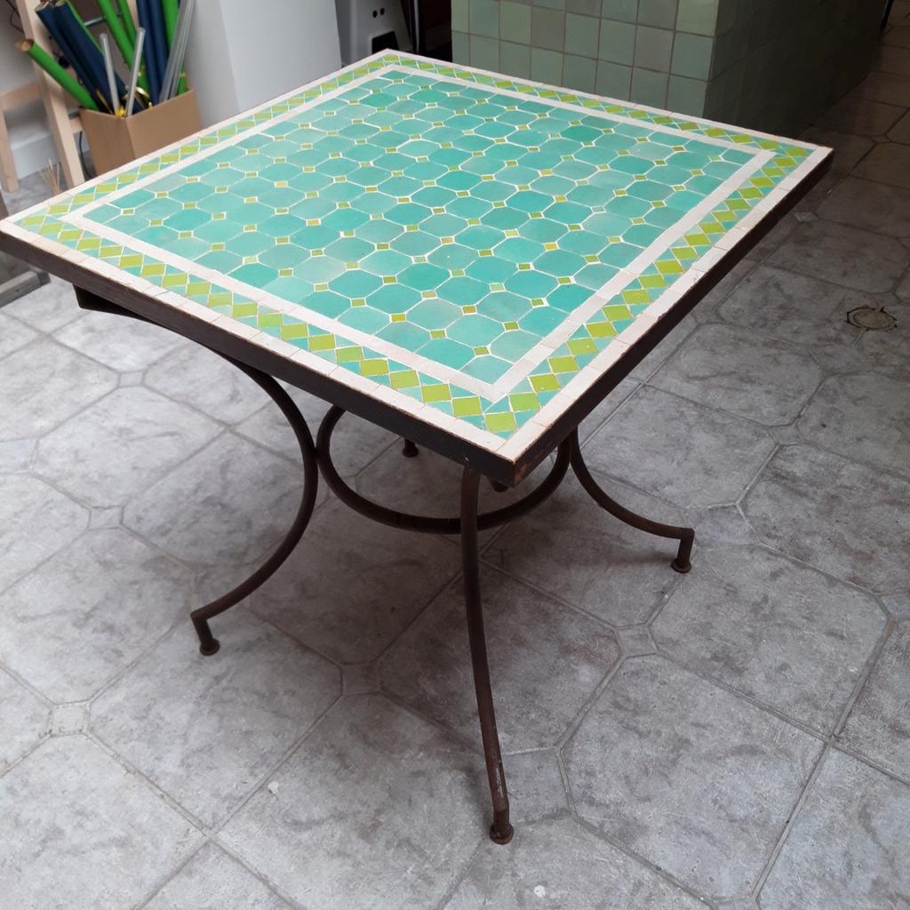 Table de jardin marocaine, mosaïque, carrelage, cadre en fer, Enlèvement