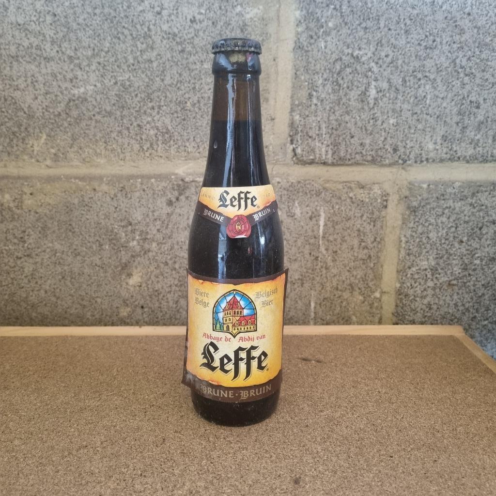 Bouteille de bière Leffe brune-bruin, Collections, Enlèvement ou Envoi, Utilisé, Bouteille(s), Leffe