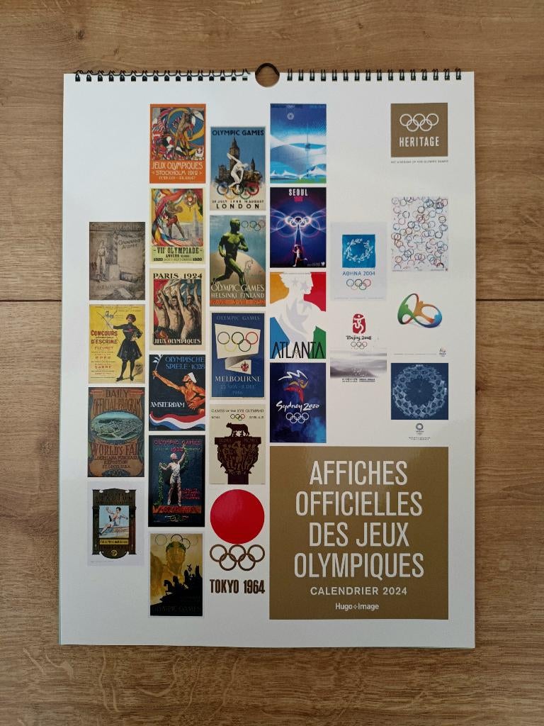Affiches Olympische Spelen - Kalender 2024, Verzamelen, Posters, Verzenden, Zo goed als nieuw, Rechthoekig Staand, Sport