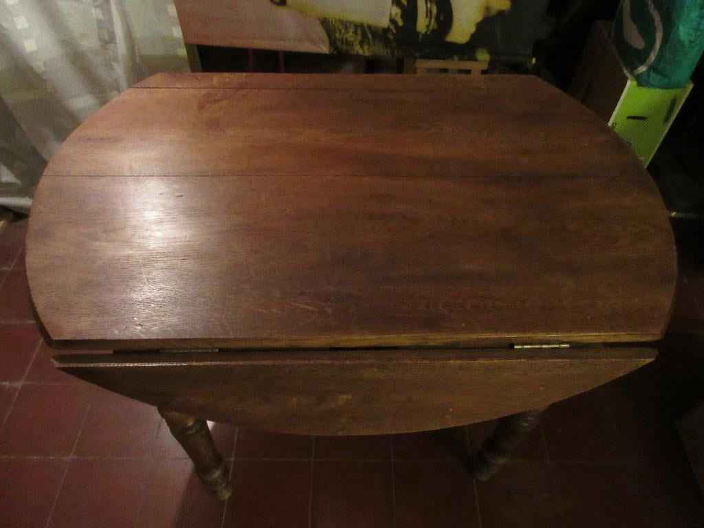 Vintage inklapbaar bijzettafeltje in eik., Ophalen, Gebruikt, 55 tot 75 cm, 60 cm of meer