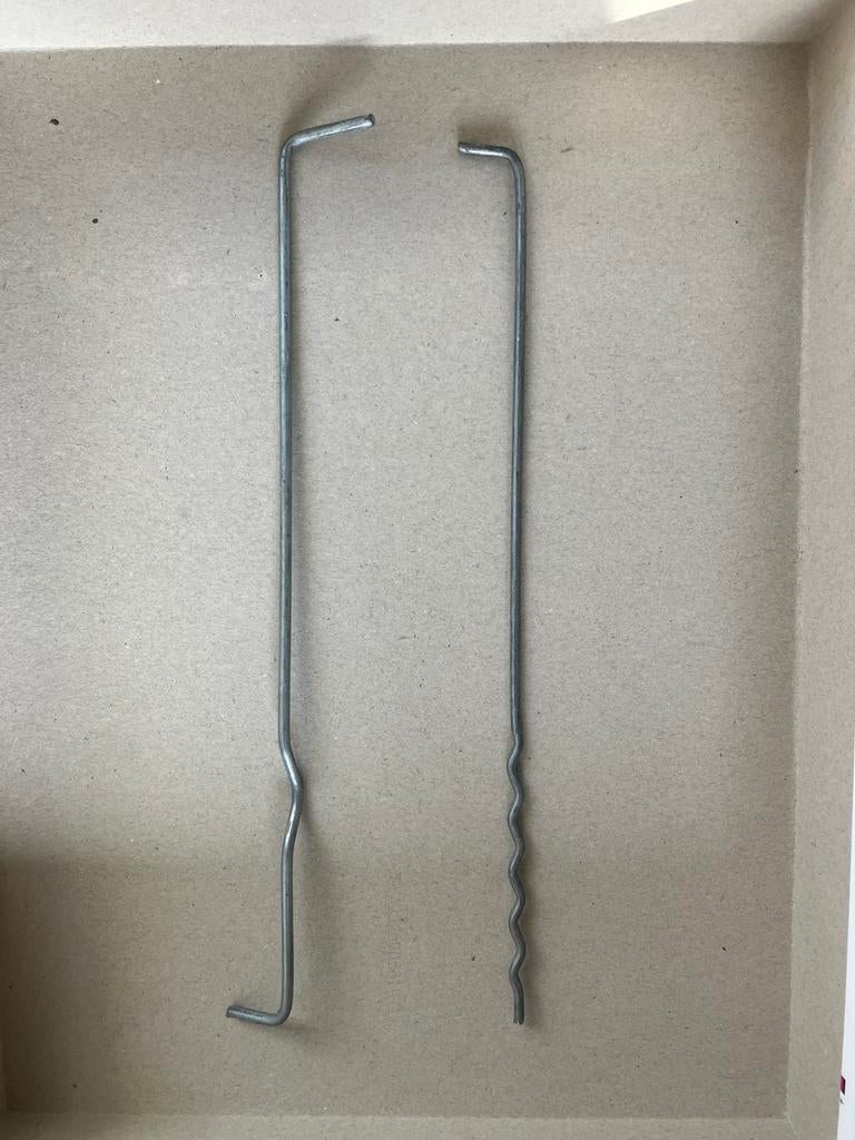 8 Dozen met 200stuks: Spouwanker / spouwhaak  290x30x3,6, Ophalen, Zo goed als nieuw, 250 mm of meer, Overige typen