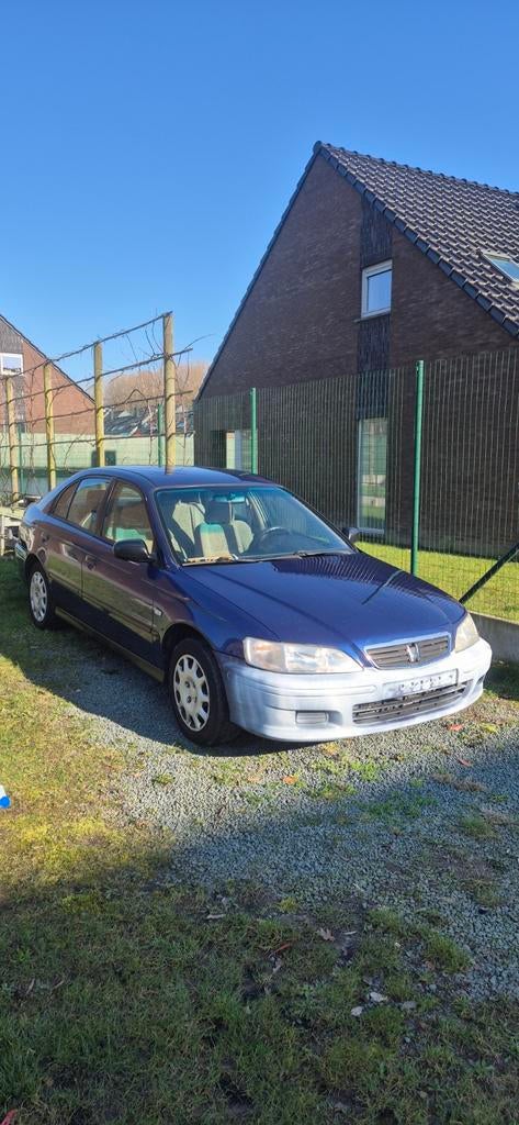 Honda Accord 1999 semi-automatique, Autos, Achat, Beige, Carnet d'entretien, Automatique