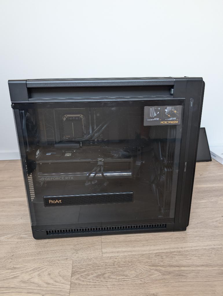 ASUS PA602 - AMD 9950X - 64 GB - RTX 5080 OC - 4 TB NVME, 64 GB of meer, Virtual Reality, Intel | Asus | AMD | Crucial | Samsung | BeQuiet