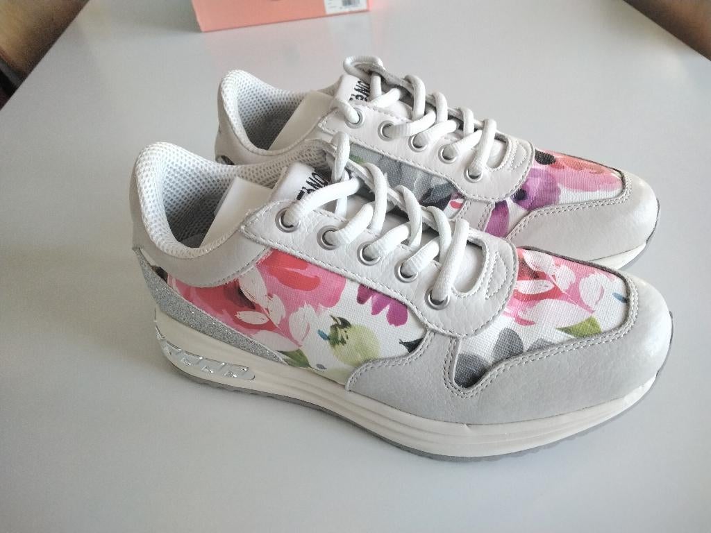 Chaussures baskets/sneakers cuir femme CAFÉ NOIR /Pt.37, CAFÉ NOIR, Enlèvement ou Envoi, Autres couleurs, Sneakers et Baskets