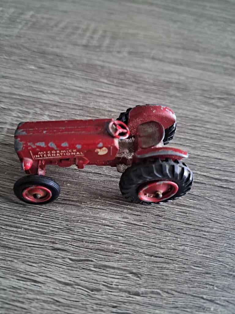 Titre : Tracteur Vintage Matchbox King Size K-4 - McCormick, Enlèvement ou Envoi