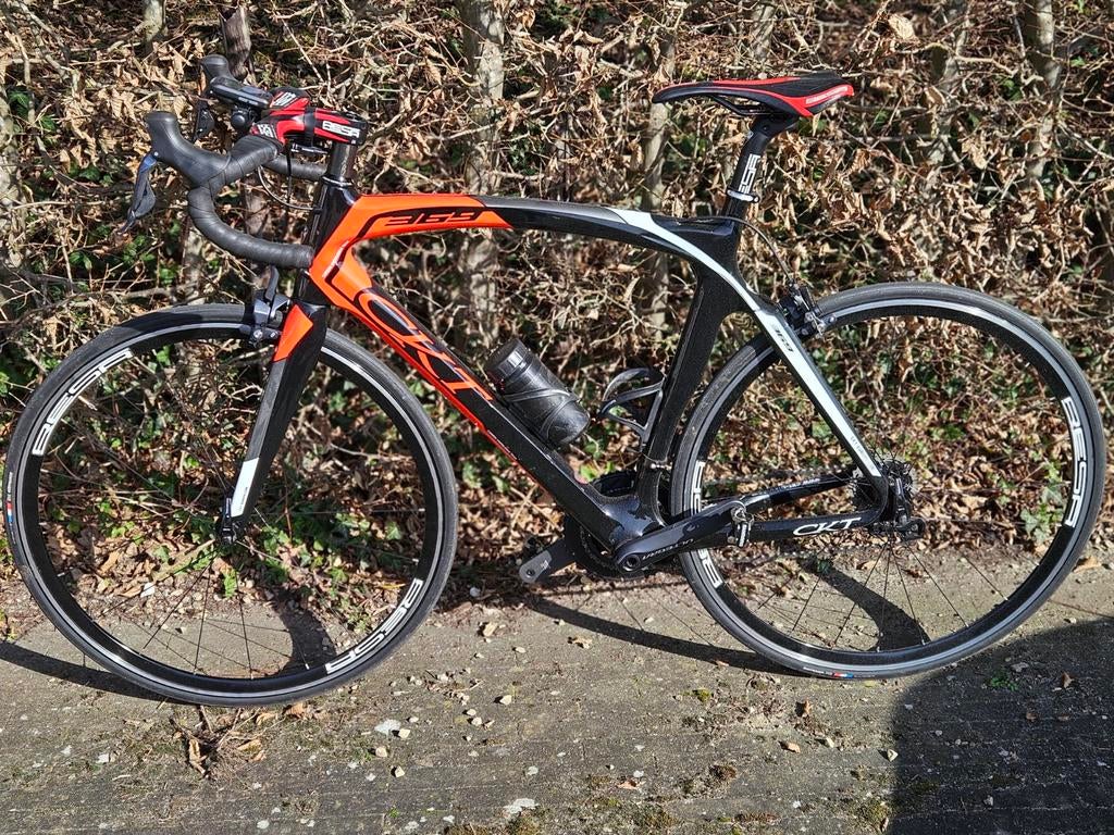 Vélo en carbone taille 56, Enlèvement