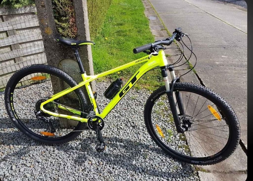 Vtt 29 pouce.a peine rouler 50km taille M a voir état neuf, Enlèvement