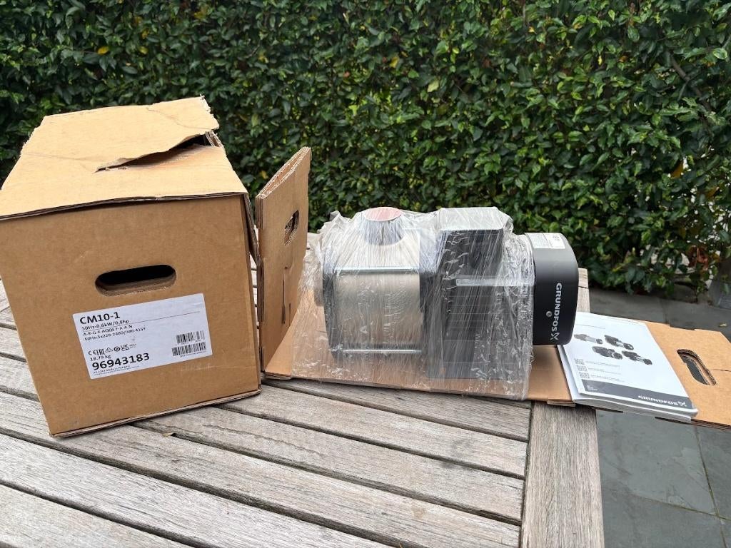 nieuwe Grundfos meertrapspomp, Jardin & Terrasse, Pompes à eau, Neuf, Électrique, Autres types, Enlèvement