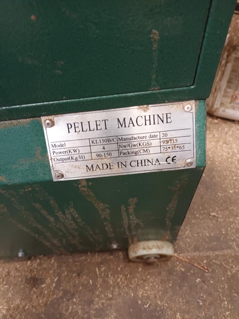 Pelletpers & hamermolen, Tuin en Terras, Hand-tuingereedschap, Ophalen, Gebruikt, Overige soorten