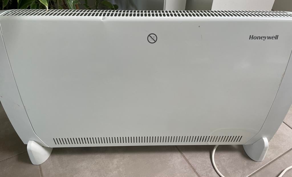 Convector koud + warm stand, Doe-het-zelf en Bouw, Verwarming en Radiatoren, Ophalen, Zo goed als nieuw