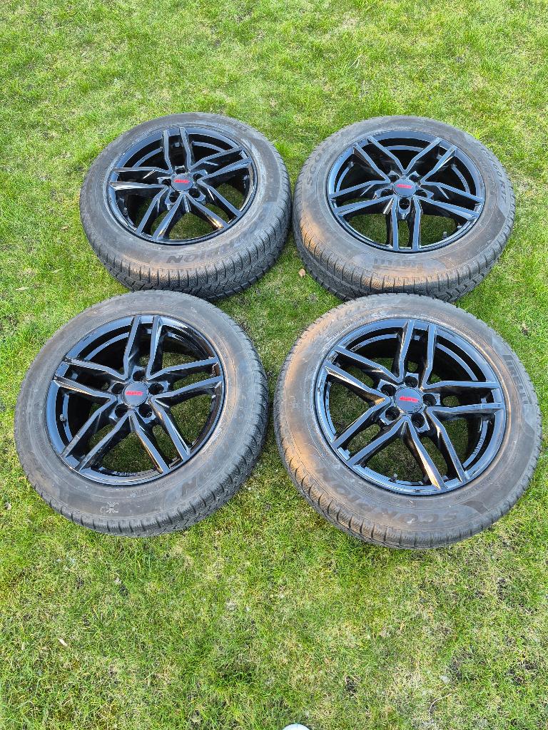 Winterbanden met velgen, Auto-onderdelen, Banden en Velgen, Ophalen, Banden en Velgen, 17 inch, Winterbanden