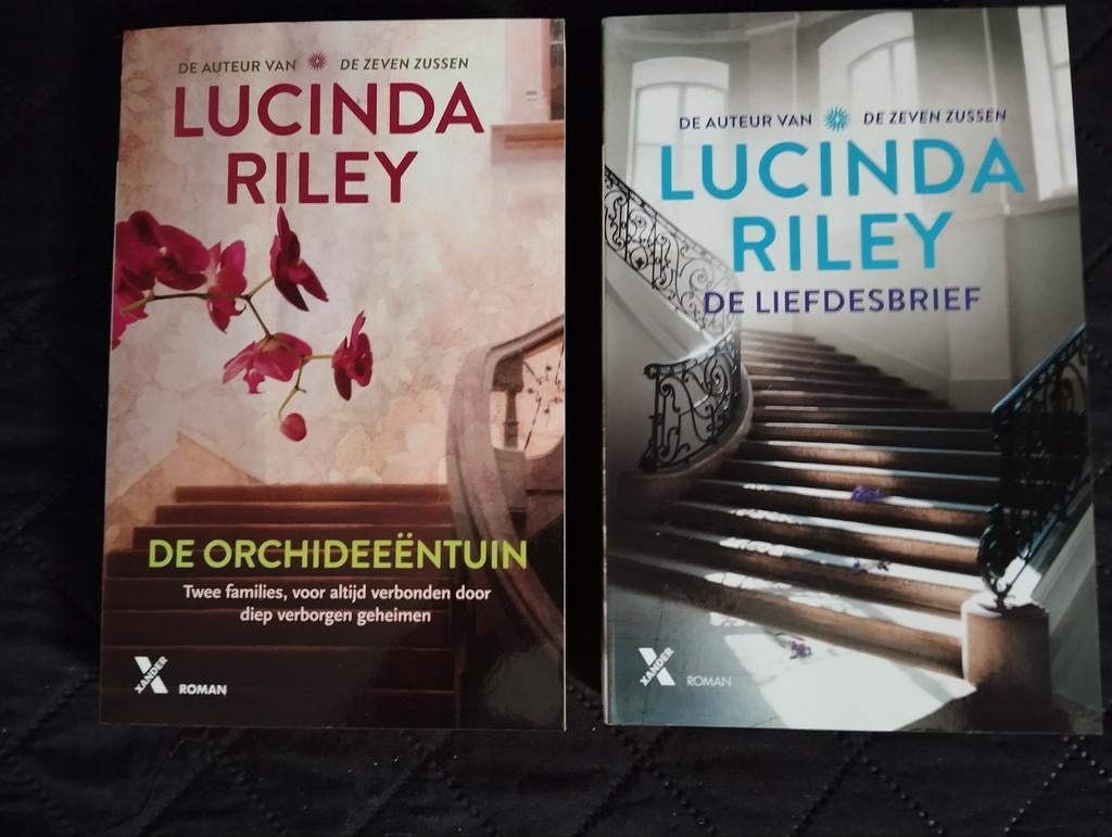 Set van twee romans van Lucinda Riley, Ophalen of Verzenden