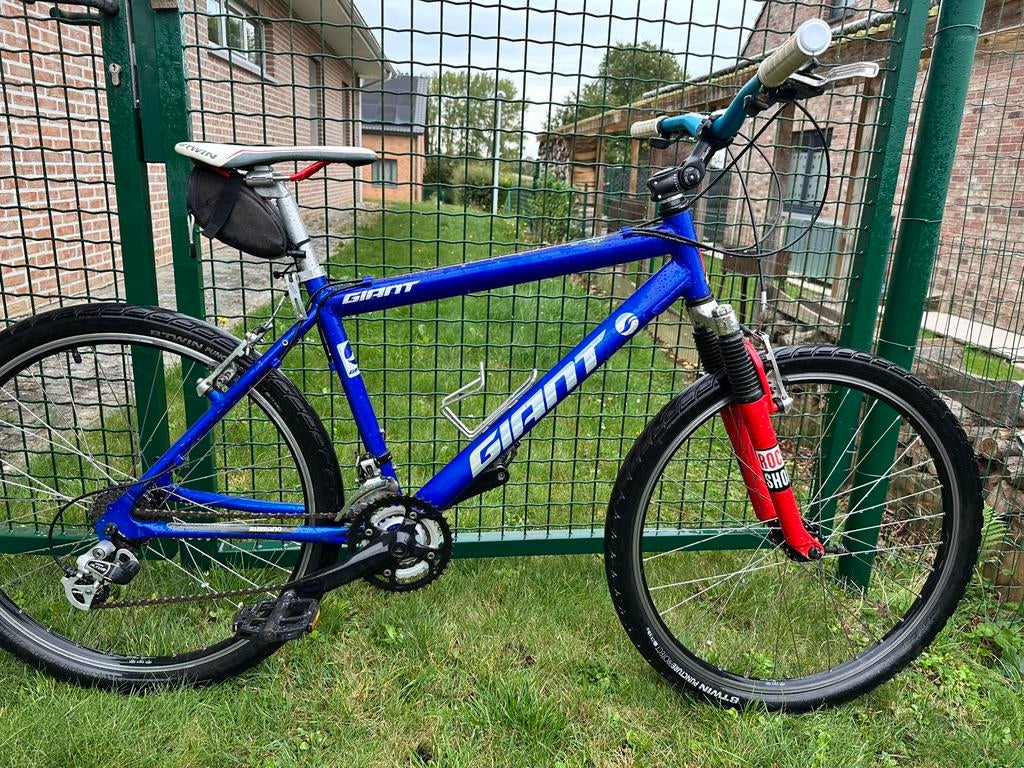 Vtt giant, Enlèvement, Giant