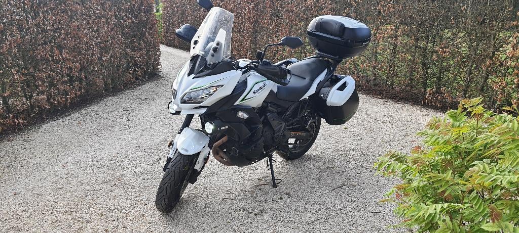 Kawasaki Versys 650 Grand Tourer, Motos, Motos | Kawasaki, Particulier, Tourisme, plus de 35 kW, Permis Moto A, ABS, Poignées chauffantes