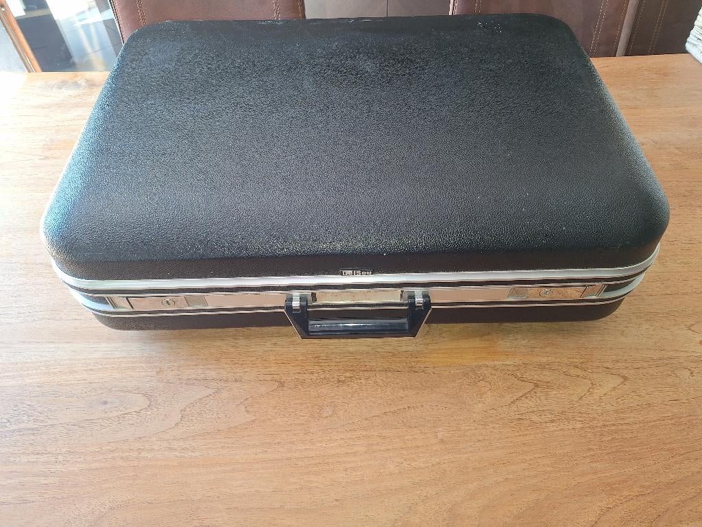 Valise rigide Delsey Vintage en bon état, Enlèvement, Utilisé, Plastique dur, 45 à 55 cm