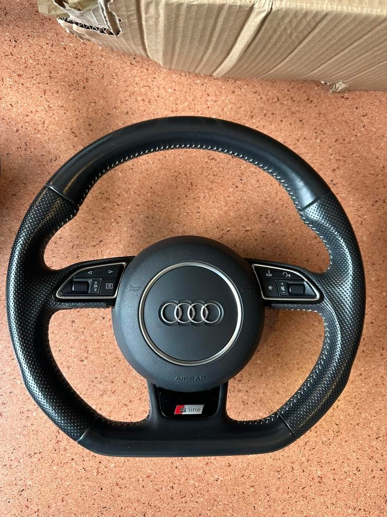 Volant Audi Sline méplat A1 A3 8v Q3, Enlèvement ou Envoi, Audi