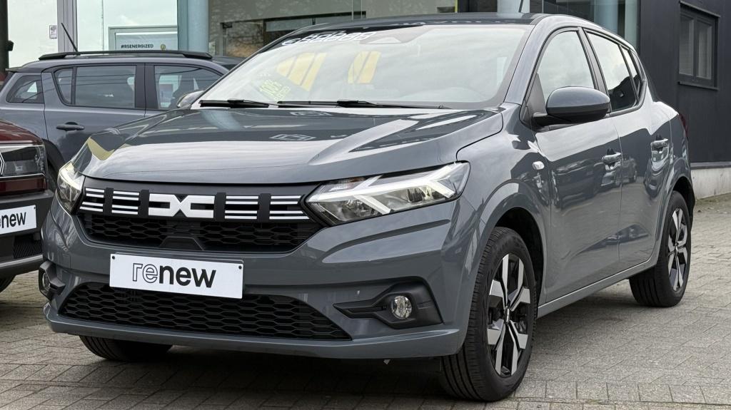 Dacia Sandero III Expression CVT AUTOMAAT (bj 2025), Auto's, Automaat, Gebruikt, Euro 6, 91 pk