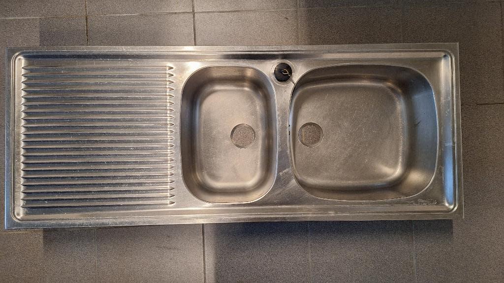 Evier Inox 2 Bacs + mitigeur, Maison & Meubles, Enlèvement, Utilisé, 25 à 50 cm, 100 à 150 cm