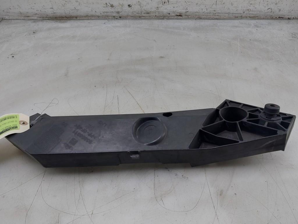 KOPLAMP HOUDER LINKS Opel Vivaro (|93868911|), Auto-onderdelen, Verlichting, Opel, Gebruikt
