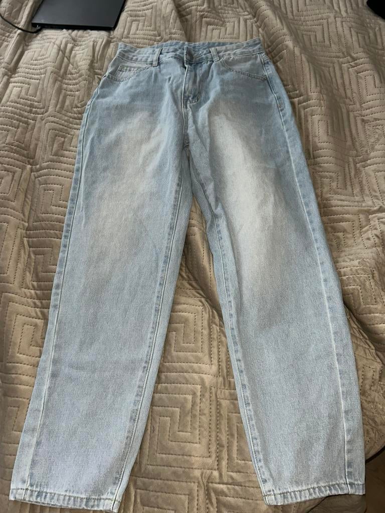 Blauwe jeans broek, Kleding | Dames, Spijkerbroeken en Jeans, Ophalen of Verzenden, Zo goed als nieuw, Blauw, W30 - W32 (confectie 38/40)