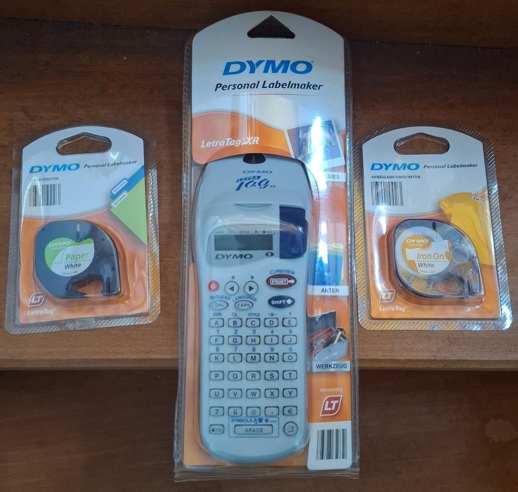 NIEUW - DYMO Labelmaker Letratag XR + Paper & Iron On tapes, Enlèvement, Neuf, Dymo