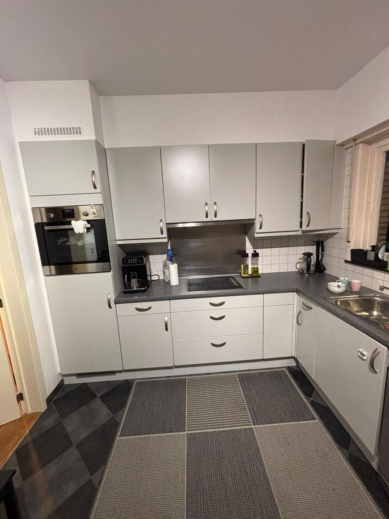 Volledige Keuken, Ophalen, Zo goed als nieuw