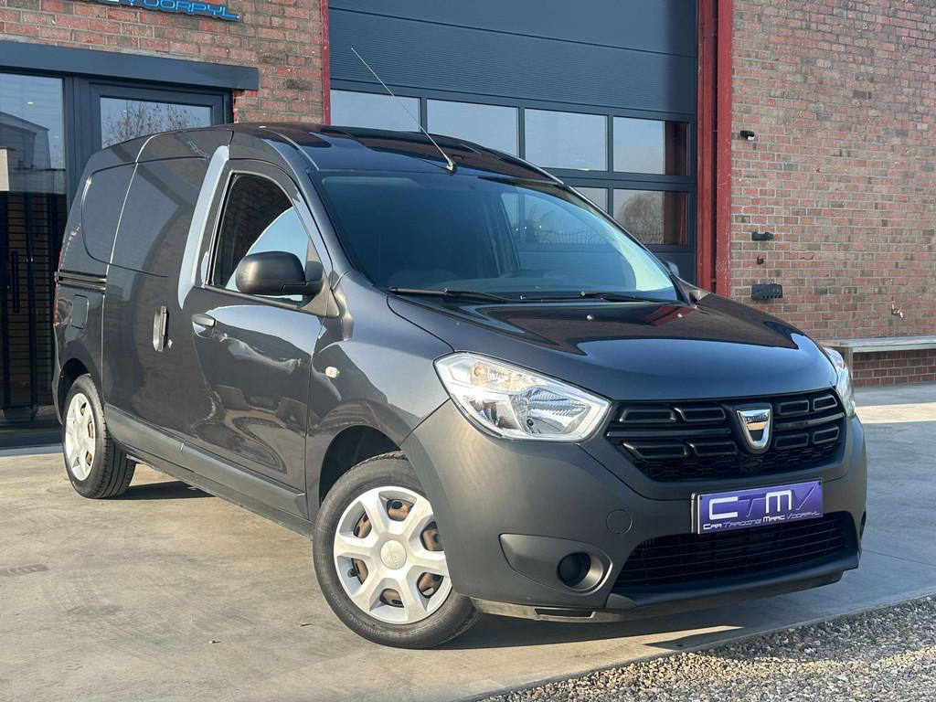 Dacia Dokker 1.3TCe Work Edition 2x Schuifdeur! Smartphone l, Stof, Gebruikt, 4 cilinders, Bedrijf